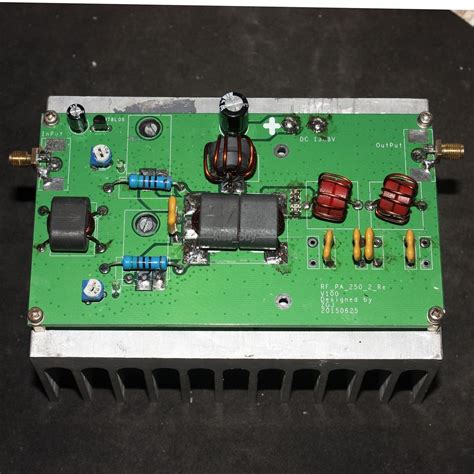 <b>Power</b> Output 100+ <b>Watts</b> PeP Modes AM / FM Frequency Range 10 Meter 28~29 MHz Length 9 7/8" from heatsink to bezel Length 10 7/4" from heatsink to control knobs Width 7 7/8" Height 2 7/8" Current Draw 25 Amp Fuse Size 30 Amp Microphone Pin-Out Standard 4-Pin <b>Power</b>. . 100 watt rf power amplifier